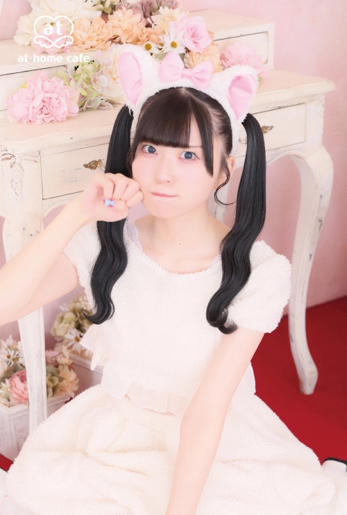 大阪本店1階】もふもふアニマルコスデー | 秋葉原・大阪・名古屋の