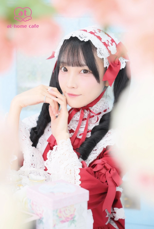 あっとほぉーむカフェ　れなち　コスデー　ソロチェキ ゴールデンれなめろウィーク#GRMW】れなめろプロデュース