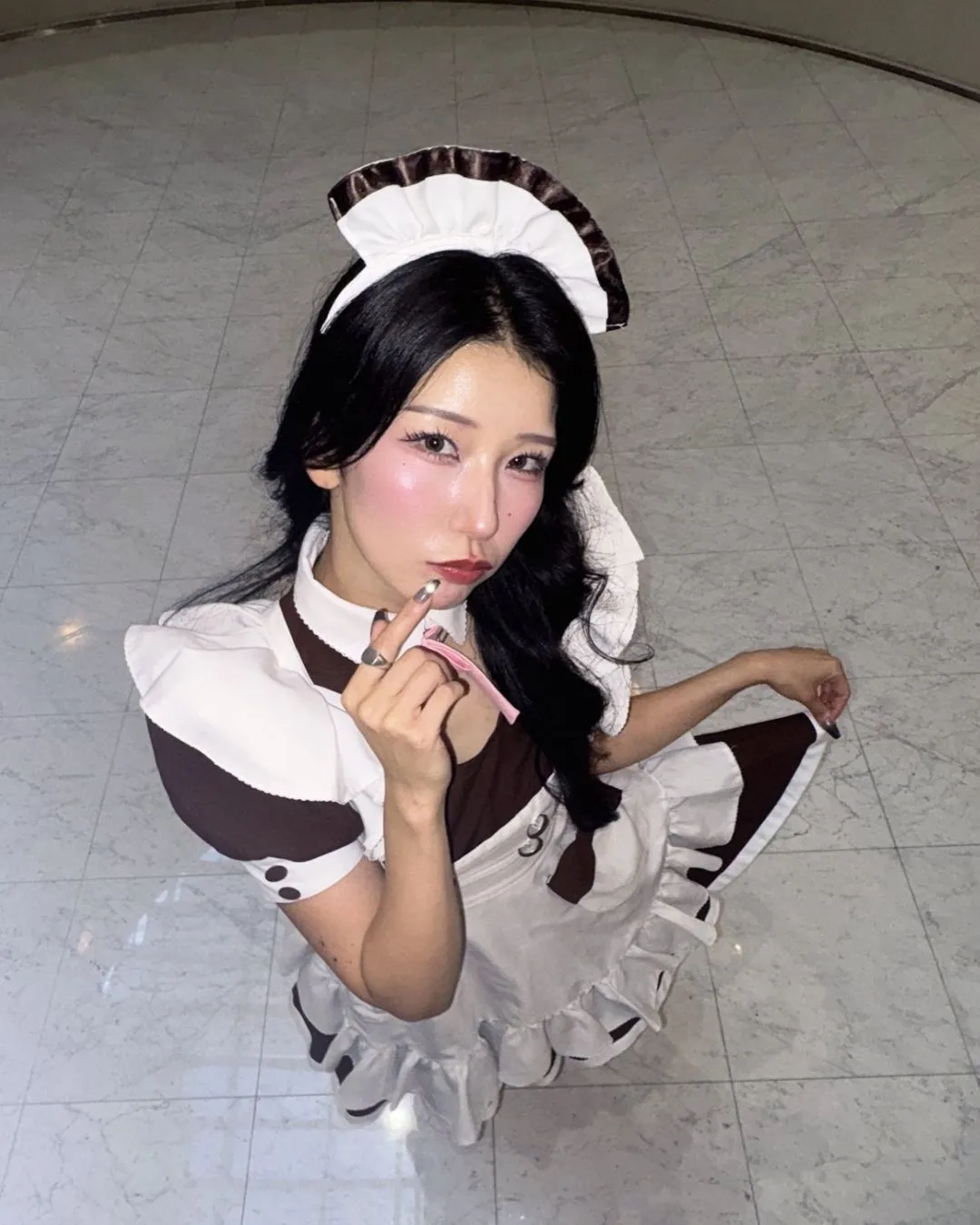 文藝春秋「文春オンライン」 | 秋葉原・大阪・名古屋のメイドカフェ