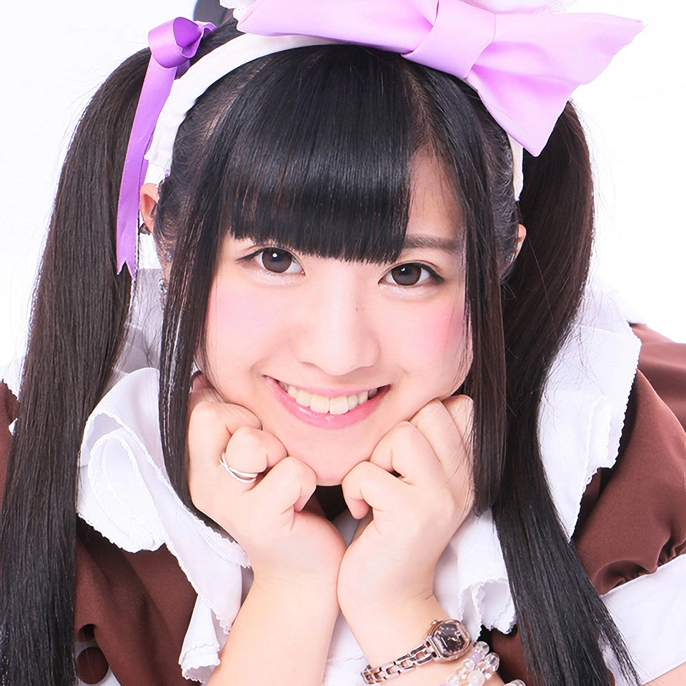メイド紹介 じゅな | 秋葉原・大阪・名古屋のメイドカフェなら【あっと