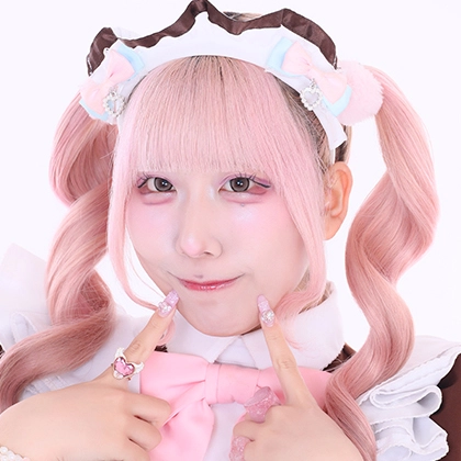 メイド紹介 まきな | 秋葉原・大阪・名古屋のメイドカフェなら【あっと