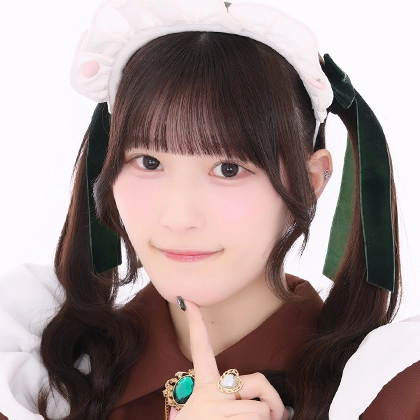 メイド紹介 うるね | 秋葉原・大阪・名古屋のメイドカフェなら【あっと