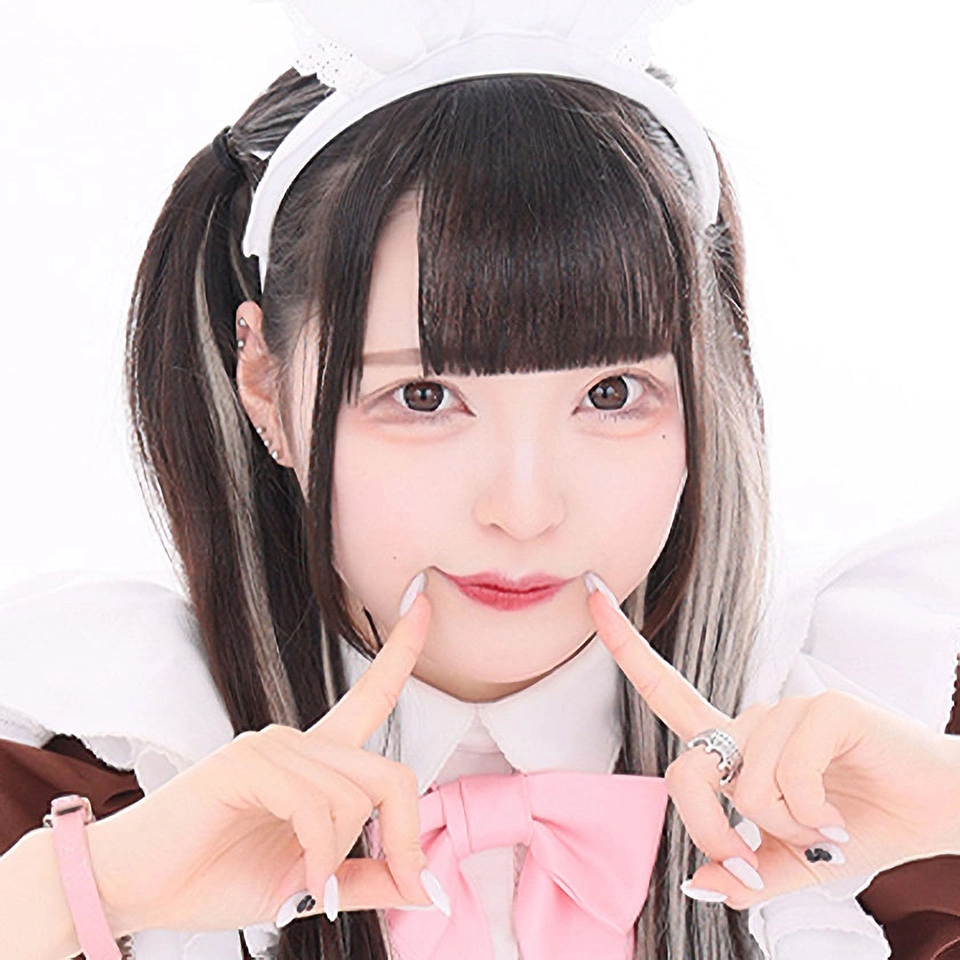 メイド紹介 うさみ | 秋葉原・大阪・名古屋のメイドカフェなら【あっと